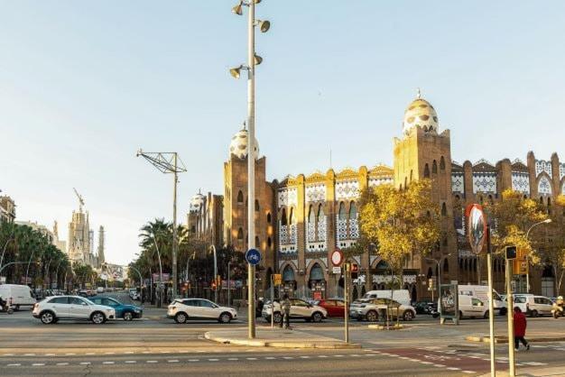 Canela Homes Midterm Monumental Apartment