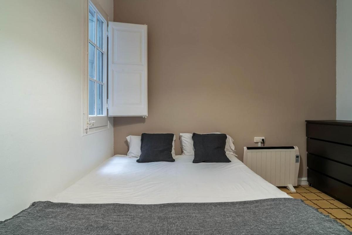 Canela Homes Midterm Monumental Apartment Barcelona