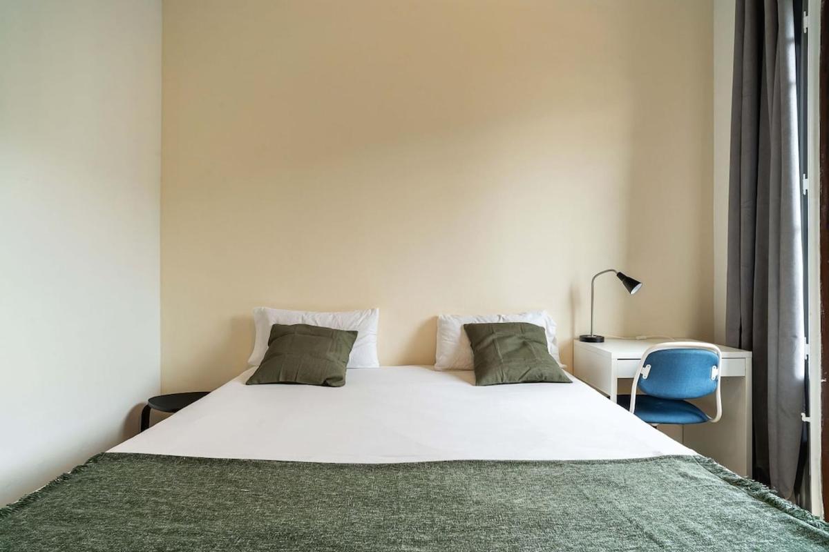 Canela Homes Midterm Monumental Apartment Barcelona